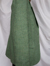 Load image into Gallery viewer, "Noor" green blazer