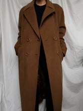Load image into Gallery viewer, Camel long coat