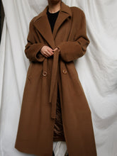 Load image into Gallery viewer, Camel long coat