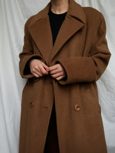 Load image into Gallery viewer, Camel long coat