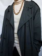 Load image into Gallery viewer, BOSS kaki trench coat