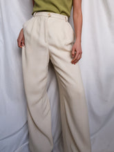 Load image into Gallery viewer, LOUIS FERAUD ivory pants