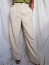 Load image into Gallery viewer, LOUIS FERAUD ivory pants