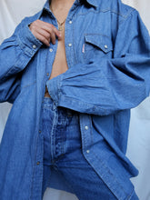 Load image into Gallery viewer, Vintage Denim shirt