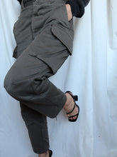 Load image into Gallery viewer, "Cargo" kaki pants