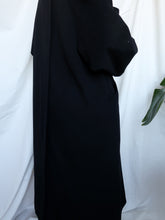 Load image into Gallery viewer, "Must" black coat