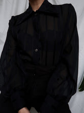 Load image into Gallery viewer, "Saphir" black shirt