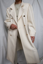 Load image into Gallery viewer, « Irina » wool coat
