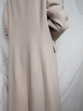 Load image into Gallery viewer, ESCADA coat