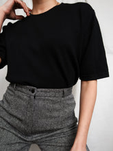Load image into Gallery viewer, Black knitted tee