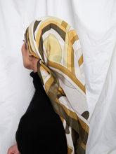 Load image into Gallery viewer, "Lina" soft scarf