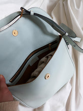 Load image into Gallery viewer, DELVAUX vintage bag