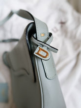 Load image into Gallery viewer, DELVAUX vintage bag