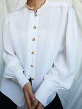 Load image into Gallery viewer, "Giny" white shirt