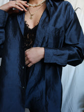 Load image into Gallery viewer, "Cassandre" silk shirt