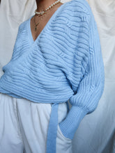 Load image into Gallery viewer, "Sky" cache heart knit