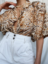 Load image into Gallery viewer, « Cairo » silk shirt