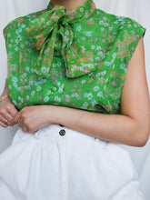 Load image into Gallery viewer, "Helene" vintage top