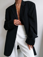 Load image into Gallery viewer, HUGO BOSS black blazer
