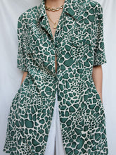Load image into Gallery viewer, "Yumi" silk shirt