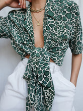 Load image into Gallery viewer, "Yumi" silk shirt