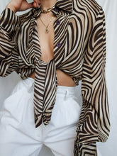 Load image into Gallery viewer, Groovy light shirt