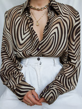 Load image into Gallery viewer, Groovy light shirt