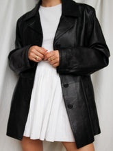 Load image into Gallery viewer, Seventies leather jacket
