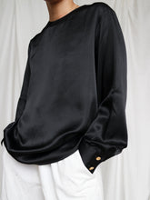 Load image into Gallery viewer, ELECTRE satin blouse