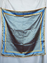 Load image into Gallery viewer, "Sofya" scarf