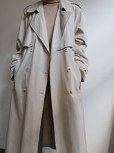 Load image into Gallery viewer, Trench coat