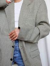 Load image into Gallery viewer, "Vichy" houndstooth blazer