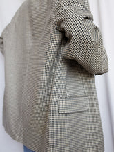 Load image into Gallery viewer, "Vichy" houndstooth blazer
