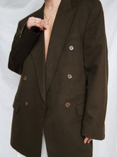Load image into Gallery viewer, "Boby" Brown blazer