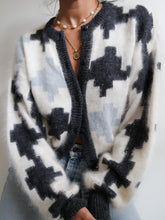Load image into Gallery viewer, BASLER knitted cardigan