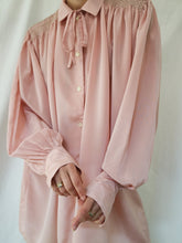 Load image into Gallery viewer, "Dunya" long shirt
