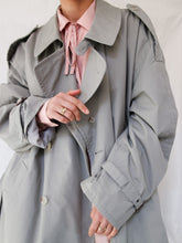 Load image into Gallery viewer, Trench coat