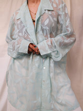 Load image into Gallery viewer, “Flowa” light shirt