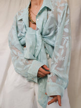 Load image into Gallery viewer, “Flowa” light shirt