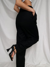 Load image into Gallery viewer, Black pleated pants