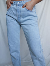 Load image into Gallery viewer, LEVI'S 501 W31 L32