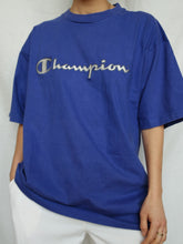 Load image into Gallery viewer, CHAMPION shirt