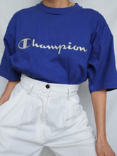 Load image into Gallery viewer, CHAMPION shirt