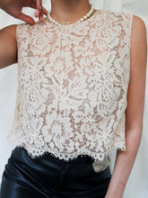 Load image into Gallery viewer, "The beige" Lace top