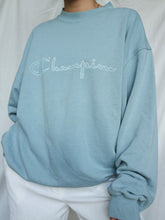 Load image into Gallery viewer, CHAMPION sweatshirt