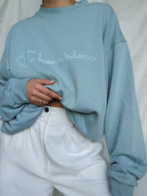 Load image into Gallery viewer, CHAMPION sweatshirt