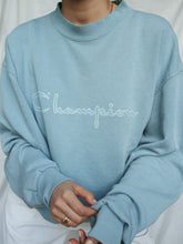 Load image into Gallery viewer, CHAMPION sweatshirt