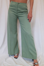 Load image into Gallery viewer, "Olivia" 70' flare pants