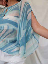 Load image into Gallery viewer, BCBG MAX AZRIA silk top DESTOCK