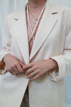 Load image into Gallery viewer, ESCADA creme blazer